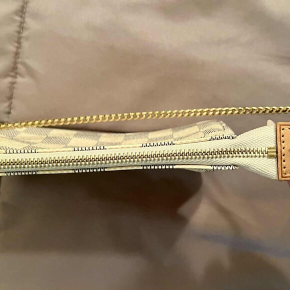 Louis Vuitton Mini Pochette Damier Azure - Picture 7 of 8